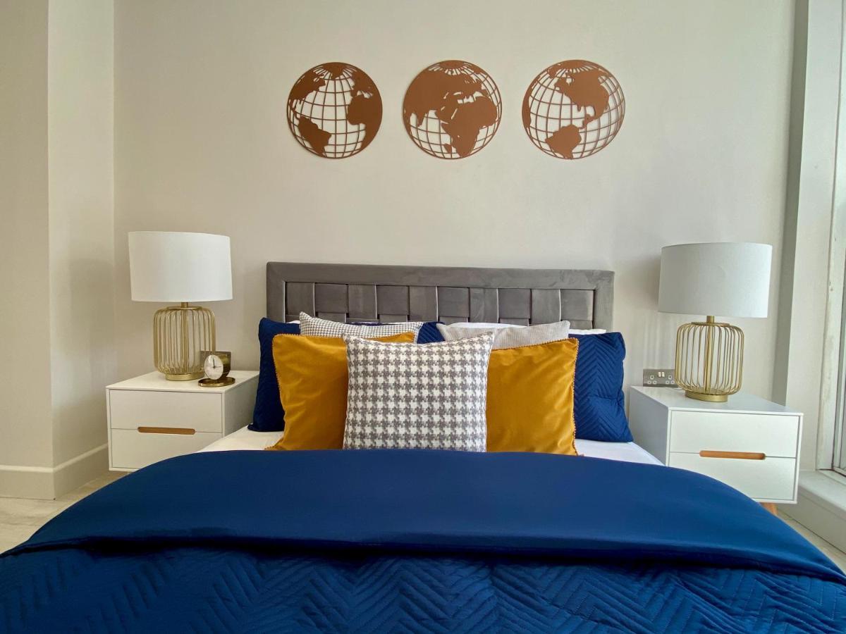 Perfect Central Location- 5 Minutes From Tower Bridge ! 8 Minutes Walk From Tube Londres Exterior foto